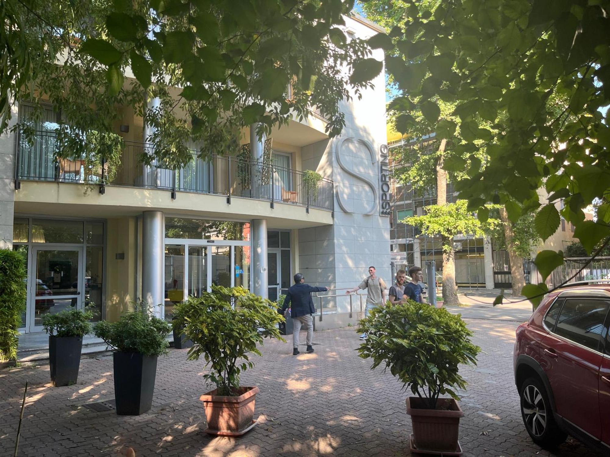 Hotel Sporting ブルゲーリオ エクステリア 写真
